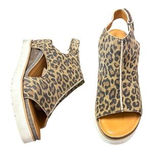 Diba True Au Pair Leopard Sandals sz 10‎